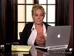 Play MP4 - Blonde kneels and sucks passionately