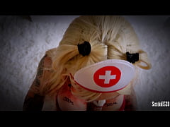 Play MP4 - Enfermeira Sexy Zumbi est&aacute; de volta da festa - Halloween - Excitada&comma; Sedenta por leite POV - Sexdoll 520