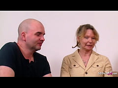 Play MP4 - Reife deutsche Eheberaterin fickt mit frustriertem Ehepaar im Dreier