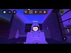 Play MP4 - Una linda chica quer&iacute;a que tuvi&eacute;ramos sexo en roblox