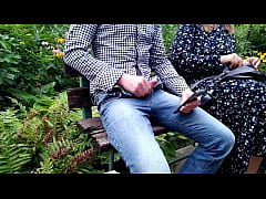 Play MP4 - My mother-in-law knows how to make me cum quickly on the street