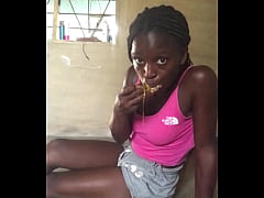 Play MP4 - crazybitch enjoying my food whiles giving tips about life part one