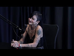 Play MP4 - Prefere dominar&comma; tem vontade de um gang bang com oito&comma; gosta de pau grande&comma; e o v&iacute;deo que fez com o M&aacute;rio&period;&period;&period; - Caroleta Roots &lpar;WATCH ON&colon; SHEER&sol;RED&rpar;