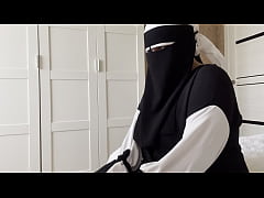 Play MP4 - MILF with big boobs creampied in pussy