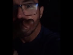 Play MP4 - Dando aquela mamada na cabine&period;