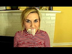 Play MP4 - Bubblegum Bubbles By The Fireplace