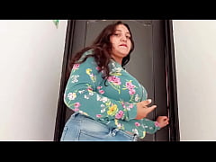 Play MP4 - Madrastra se folla as&iacute; hijastro mientras su padre no est&aacute; en casa