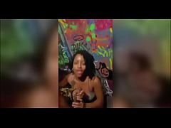 Play MP4 - Nego Catra gozou na minha boquinha depois de me fuder no banheiro da festa