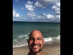 Play MP4 - TAN FIT RIPPED ITALIAN PORN STAR