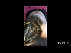 Play MP4 - Rubia la chupa muy rico hasta acabarle en toda la cara