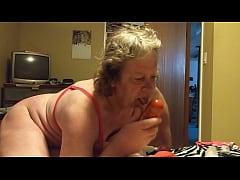 Play MP4 - Tina the slut tocher