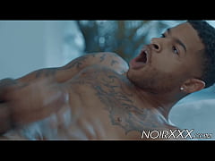 Play MP4 - Black youngster rimmed and ass fucked by big cocked masseur