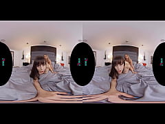 Play MP4 - VRHUSH Kayley Gunner and Jenna Noelle explore their fantasies