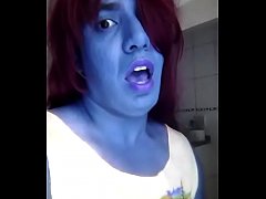 Play MP4 - Luh se masturbando msm com cores invertidas