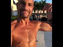 Play MP4 - MAXXX LOADZ FLEXING BY THE POOL ON A SUNNY DAY