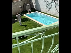 Play MP4 - Silence &ccedil;a tourne