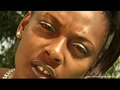 Play MP4 - Black Babe Pussy Solo Play Outdoors