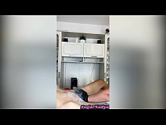 Play MP4 - Hands of Mistress SugarNadya brought the client to CUM