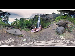 Play MP4 - Yanks Babes Endza & Sierra - Luscious Licking