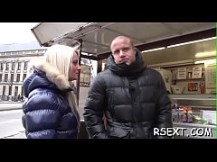 Play MP4 - Sexy slim hooker mounts a big dong and rides him wildly