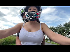 Play MP4 - Mi Madrastra me Recoge Despu&eacute;s De La Universidad