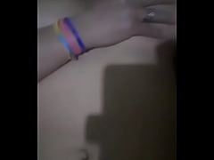 Play MP4 - Danna se masturba en casita