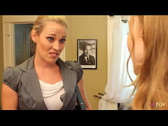 Play MP4 - A cheat on a partner makes an awesome lesbian threesome with lots of pussy licking