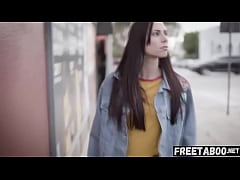 Play full 3GP - Struggling Singer Aidra Fox Has Threesome With DJ To Become Famous - Full Movie On FreeTaboo&period;Net