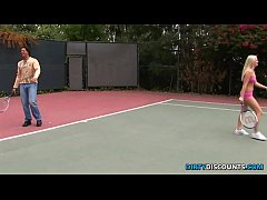 Play MP4 - Cutie facialized in 3way