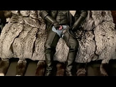 Play MP4 - BlackLeatherHands with douple 12er Prinz Albert in Leatherchaps