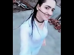 Play MP4 - Hot Bangla Big Boobs in rain