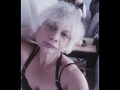 Play MP4 - En manque de bite tu me pr&ecirc;te la tienne