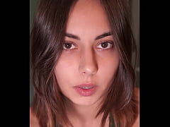 Play MP4 - I really enjoy making talk-style videos &mdash; should I keep going&quest;