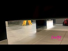 Play MP4 - Euroslut Girls Locker Room Caught Public Cumming