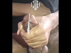 Play MP4 - slowmotion လီးရည်ပန်း