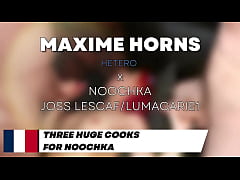 Play MP4 - Noochka a toujours r&ecirc;v&eacute; d&rsquo;&ecirc;tre prise par plusieurs hommes&period;&period;&period;Et cette fois&comma; on a exauc&eacute; tous ses fantasmes au le ch &period;&period;&period;