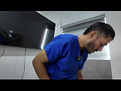 Play full 3GP - Foot massage session ends in fucking