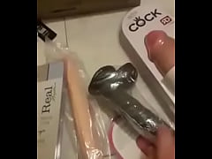 Play MP4 - Shopping Today&colon; I love my toys