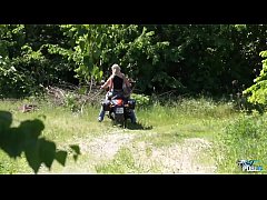 Play MP4 - Barely Legal Blonde Fucked Outdoors for the First Time