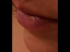 Play MP4 - Je vais passer vous voir en live les coquins &period;&period;&period;mais soyez joueurs et repartez &period;&period;&period;