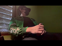 Play MP4 - Rain while working&period;