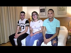 Play MP4 - Quer&eacute;is Follar Mi Co&ntilde;o Grande&quest;