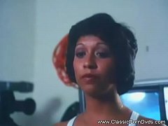 Play MP4 - Fun 3some From 1975