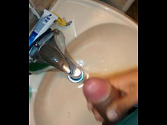 Play MP4 - VID 20141208 015030822