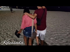 Play MP4 - Fui fazer um boquete na praia e acabei sendo flagrada pelas c&acirc;meras do restaurante&excl;&excl; Completo no RED
