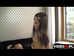 Play MP4 - Najlepszy prezent jaki dziewczyna mo&zdot;e da&cacute; swojemu ch&lstrok;opakowi