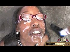 Play MP4 - Ebony Babe Have A Hot Group Fuck 28