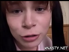 Play MP4 - Foxy brunette Vikki getting penetrated