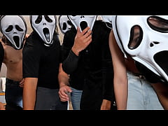 Play MP4 - Gang-Bang a hotwife con 7 chicos