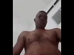 Play MP4 - Faux pasteur congolais Denis Lessie&sol;masturbation